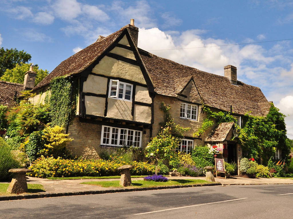 Andrew Brownsword Hotels set to acquire Oxfordshire site