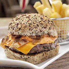 Crumbled Bacon & Cheesemelt Burger