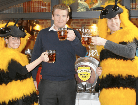Brakspear honey beer boosts bee campaign
