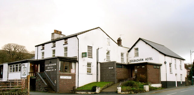 Historic £695k Snowdonia hotel comes to market