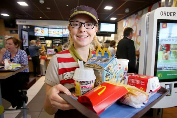 McDonald’s to offer UK staff fixed contracts
