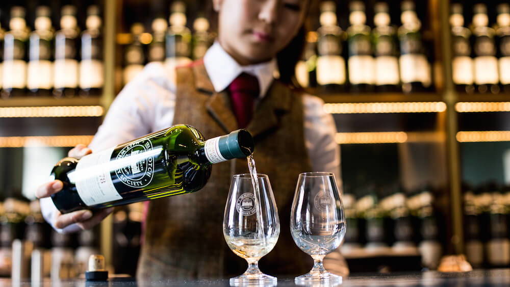 SMWS to open first whisky bar to welcome non-members