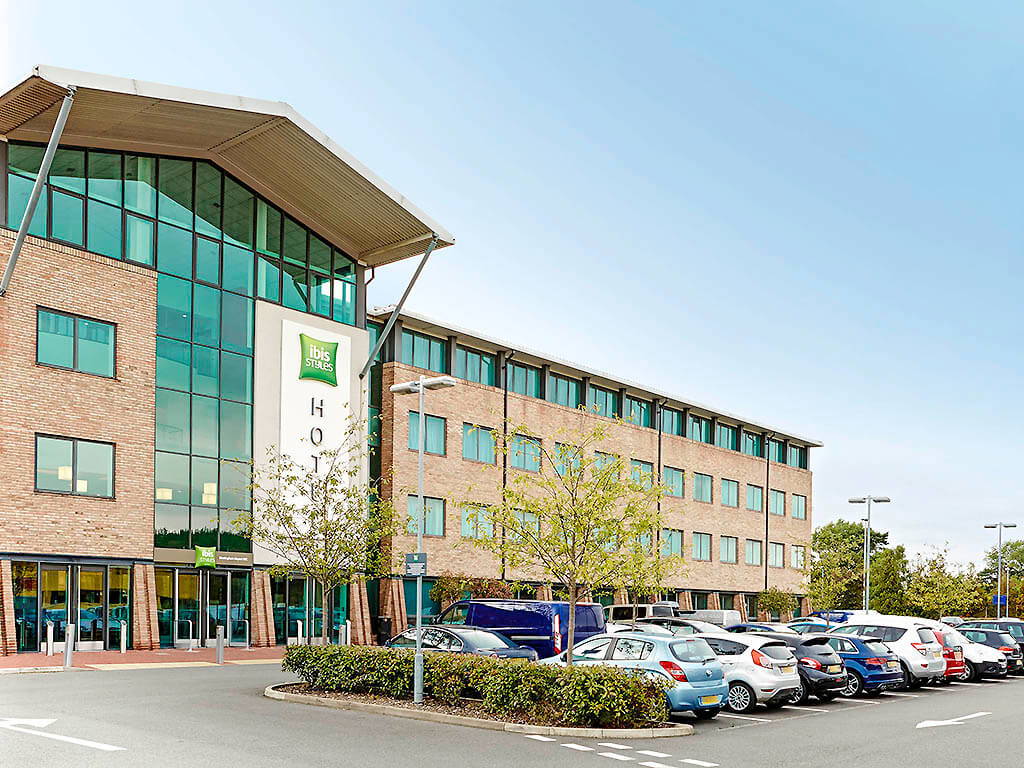 Starboard snaps up four Ibis Styles hotels from Carillion