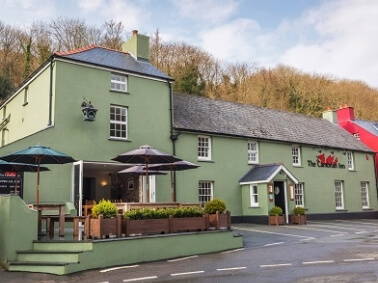 £1.5m renovated Pembrokeshire inn comes to market