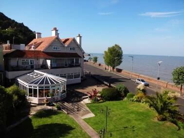 £800k serviced apartments in Minehead seeks new ownership