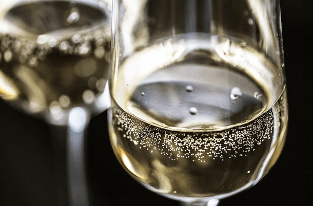 Co-op predicts Prosecco as top choice for Valentine’s Day with gin rising