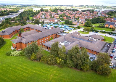 Derbyshire Holiday Inn comes to market